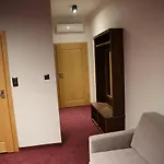 Dwor Kukuczka Szálloda