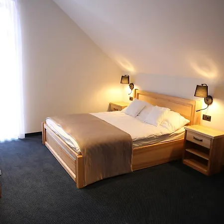 Hotel Dwor Kukuczka